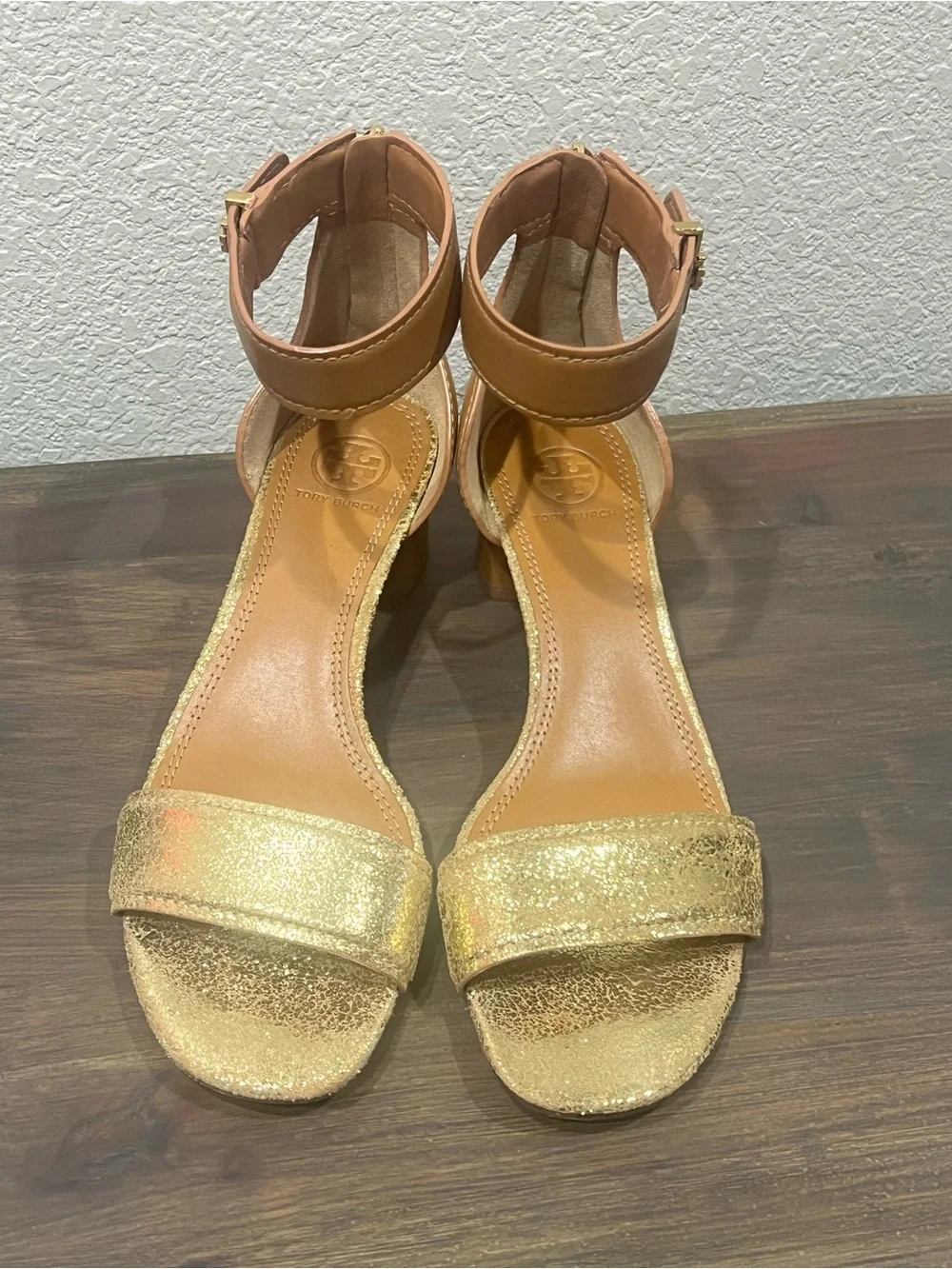 Tory Burch | Tana Ankle Wrap City 2” Heels Leather Block Heel Tan Gold